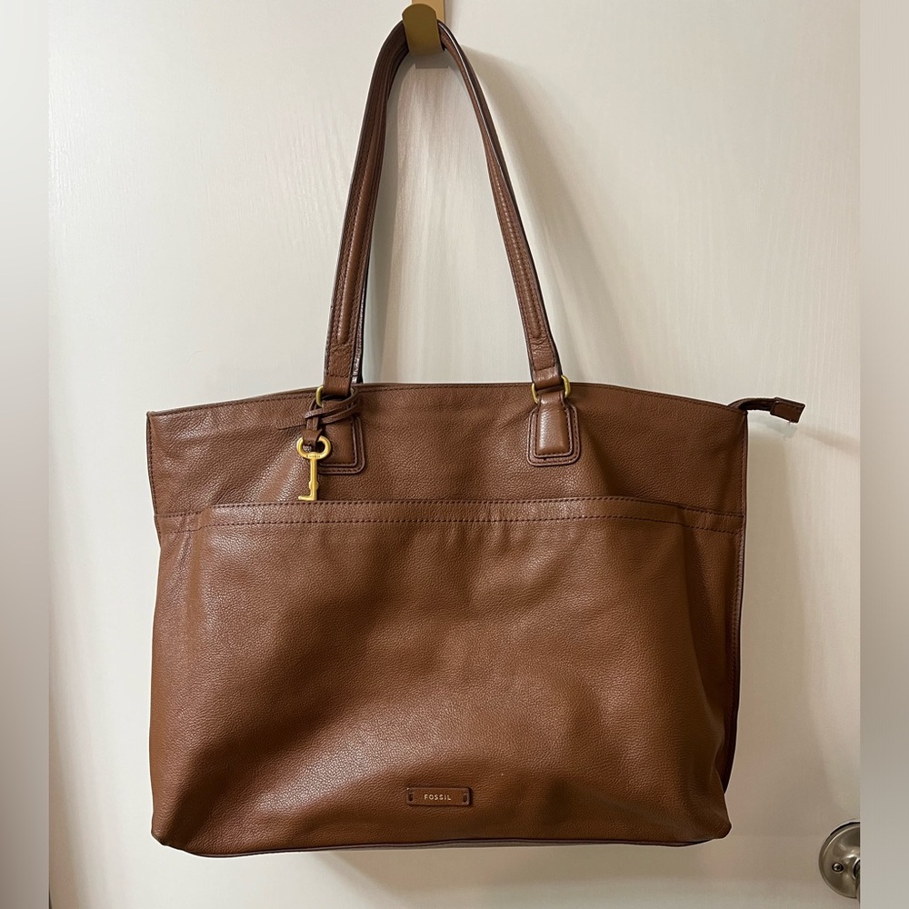 Fossil Tan Leather Tote Bag with Gold Accents